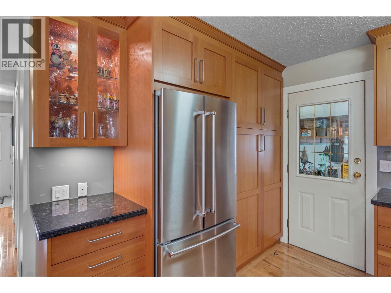 2653 Sunset Drive Property Photo 9