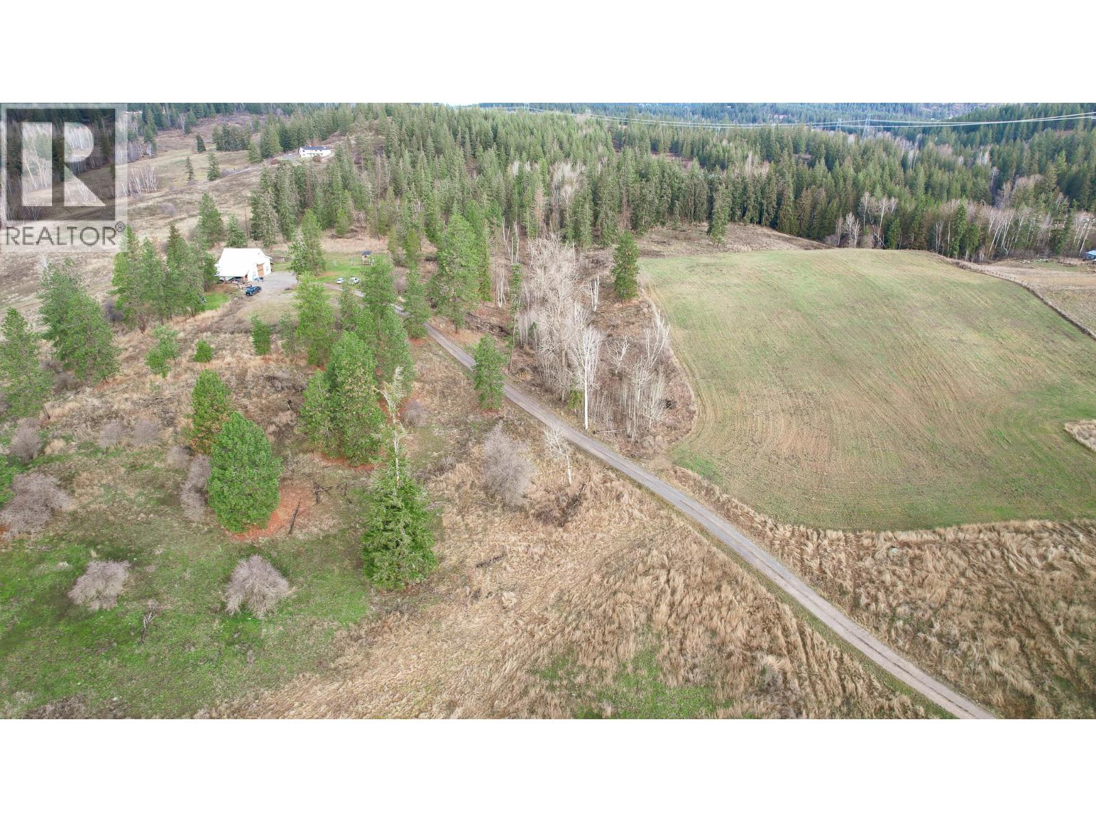 3922 Hullcar Road Property Photo 10