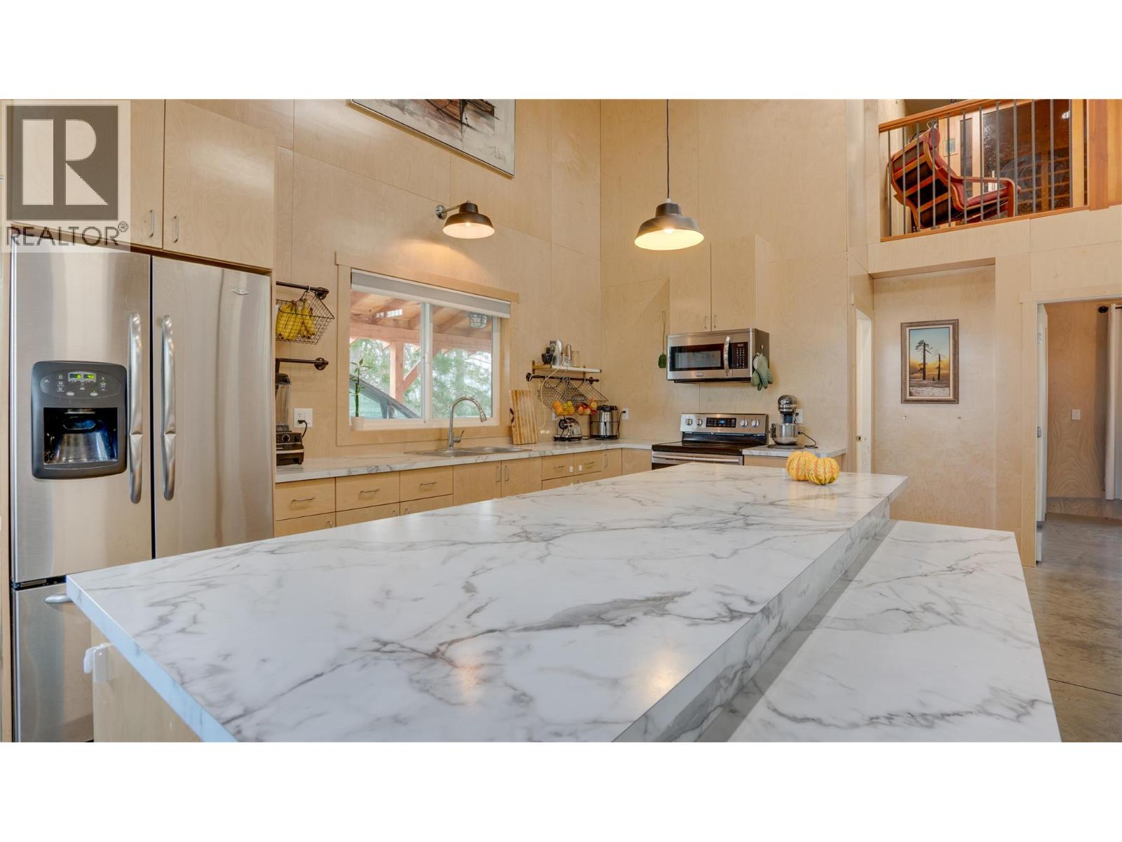 3922 Hullcar Road Property Photo 21