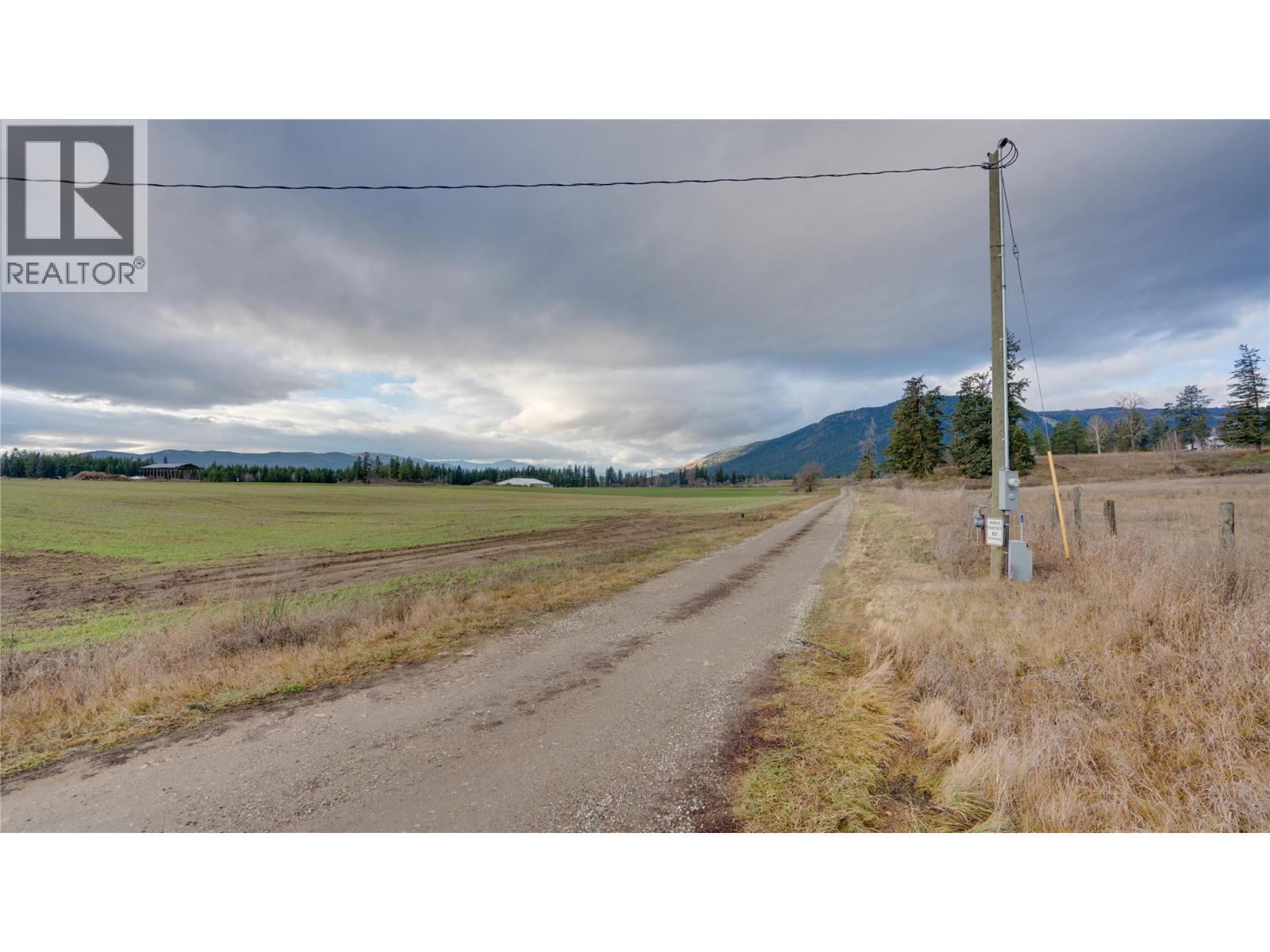 3922 Hullcar Road Property Photo 59
