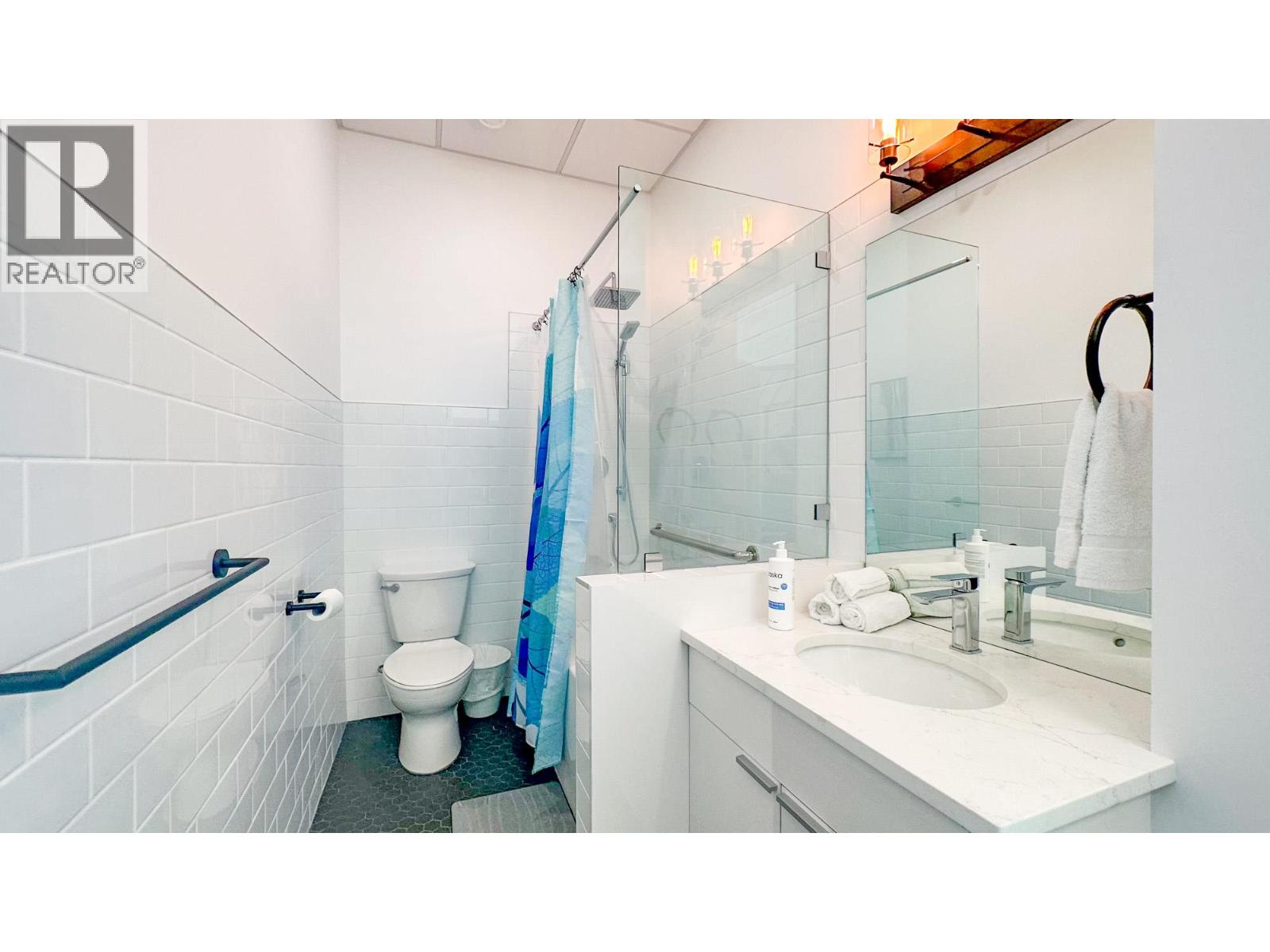3320 Richter Street Unit# 102 Property Photo 17