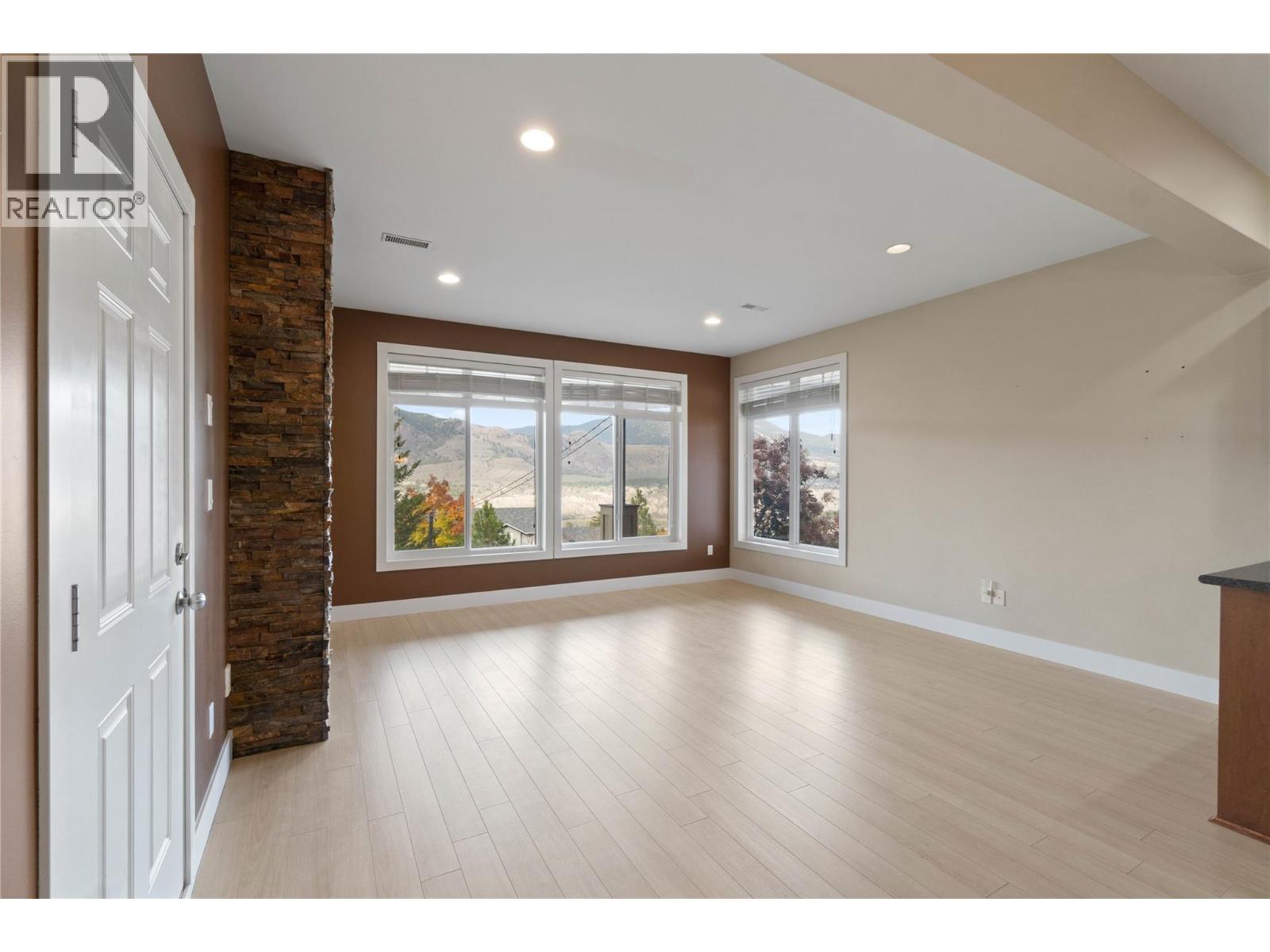 4732 Uplands Drive Property Photo 48
