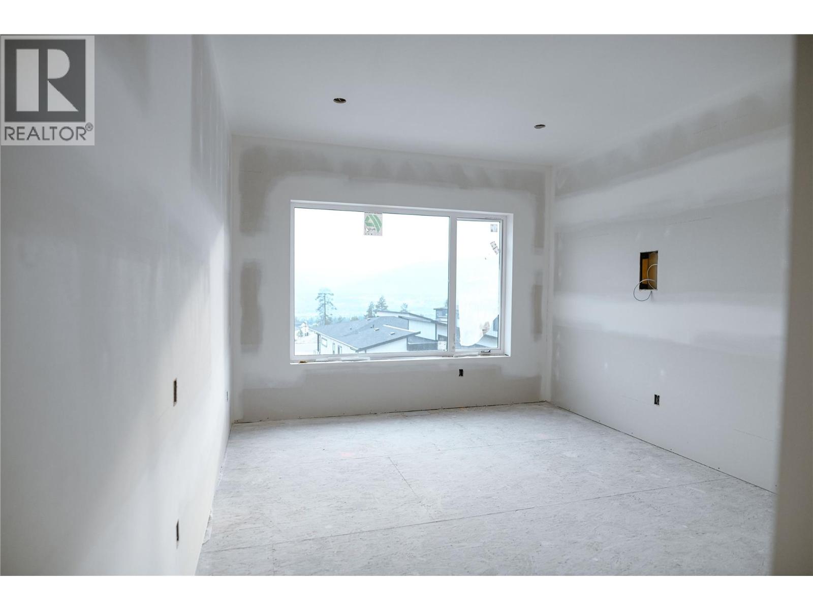 1096 Antler Drive Property Photo 23