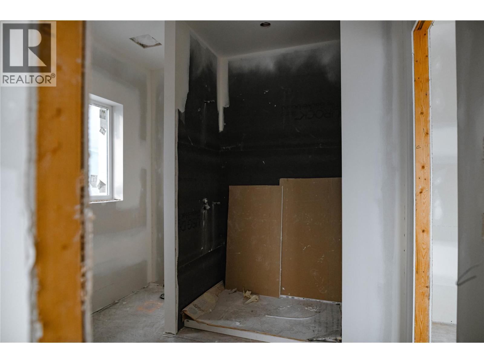 1096 Antler Drive Property Photo 26