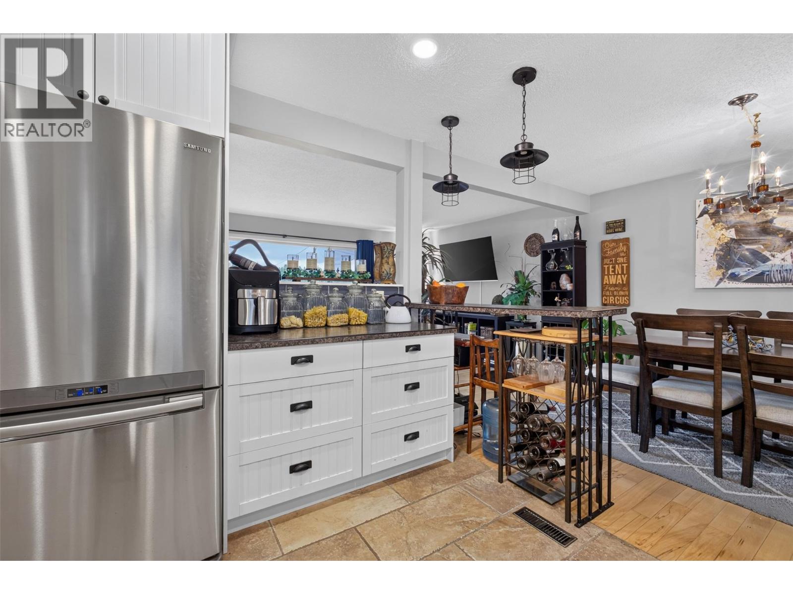 175 Venus Road Property Photo 11