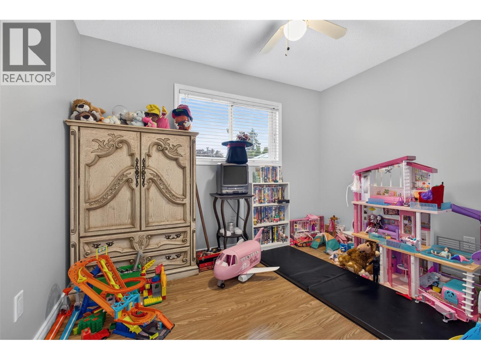 175 Venus Road Property Photo 19