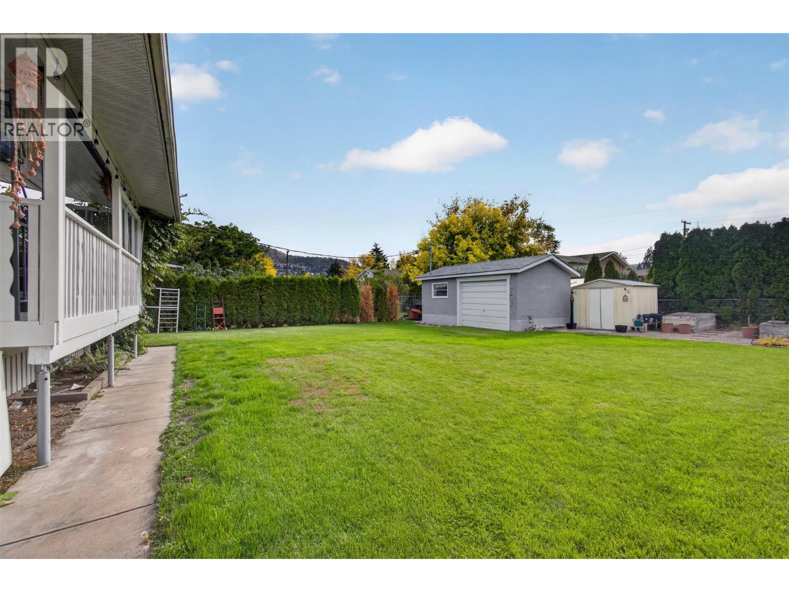 175 Venus Road Property Photo 31