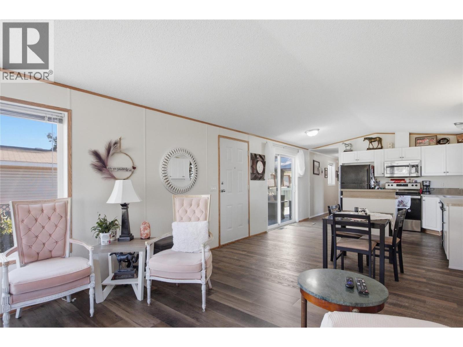 220 G&m Road Unit# B23 Property Photo 6