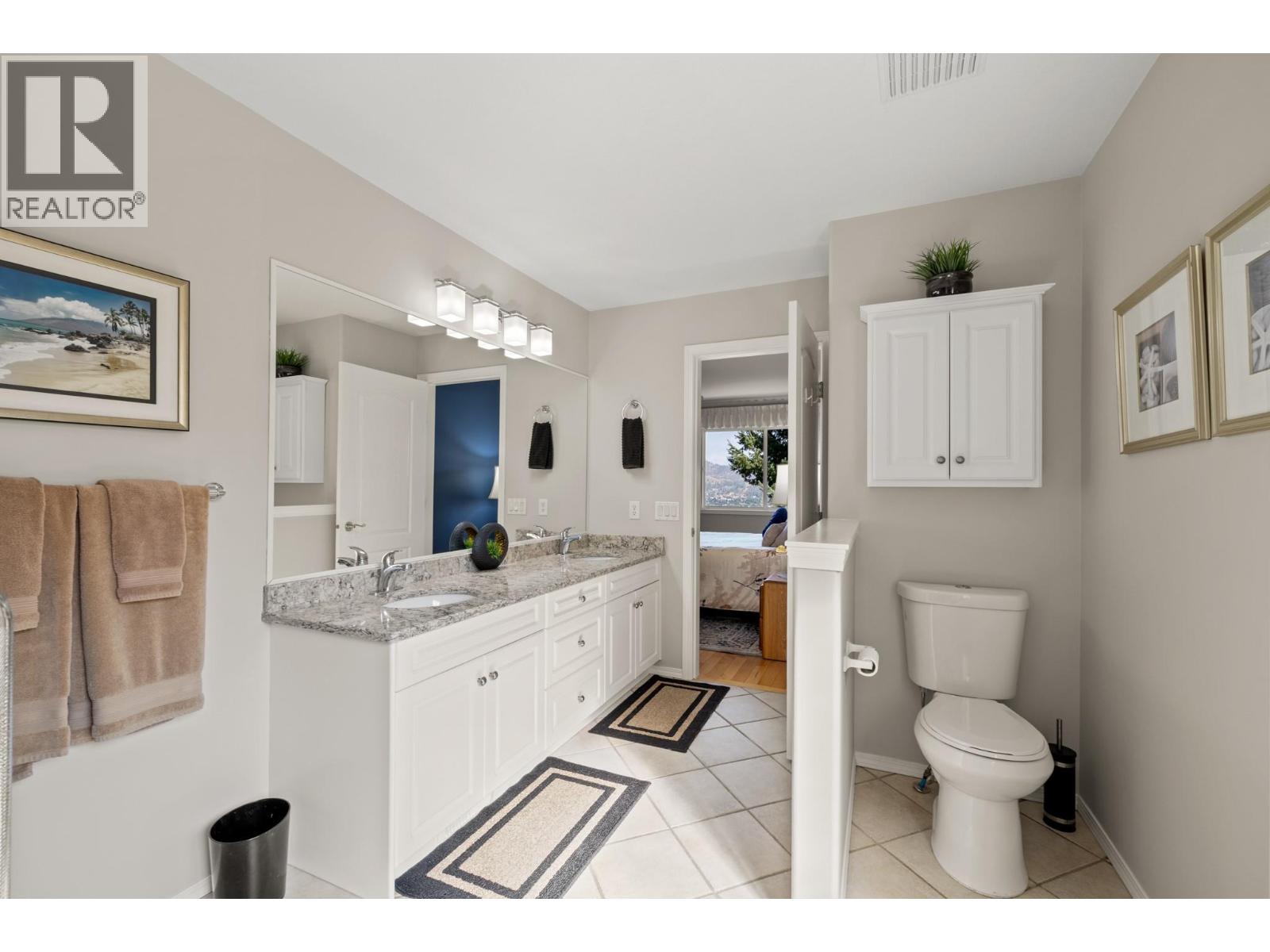2300 Silver Place Unit# 3 Property Photo 27