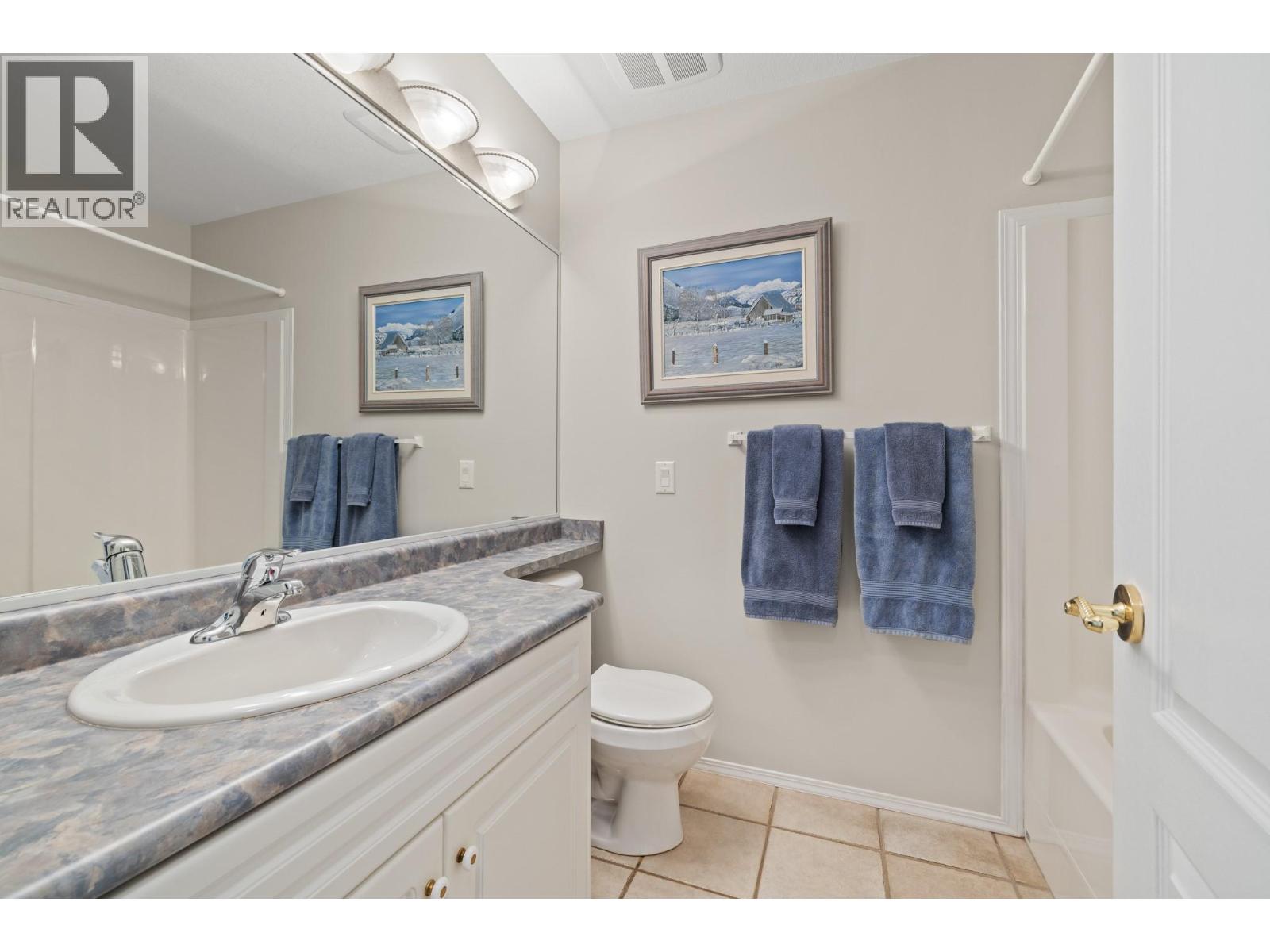 2300 Silver Place Unit# 3 Property Photo 36
