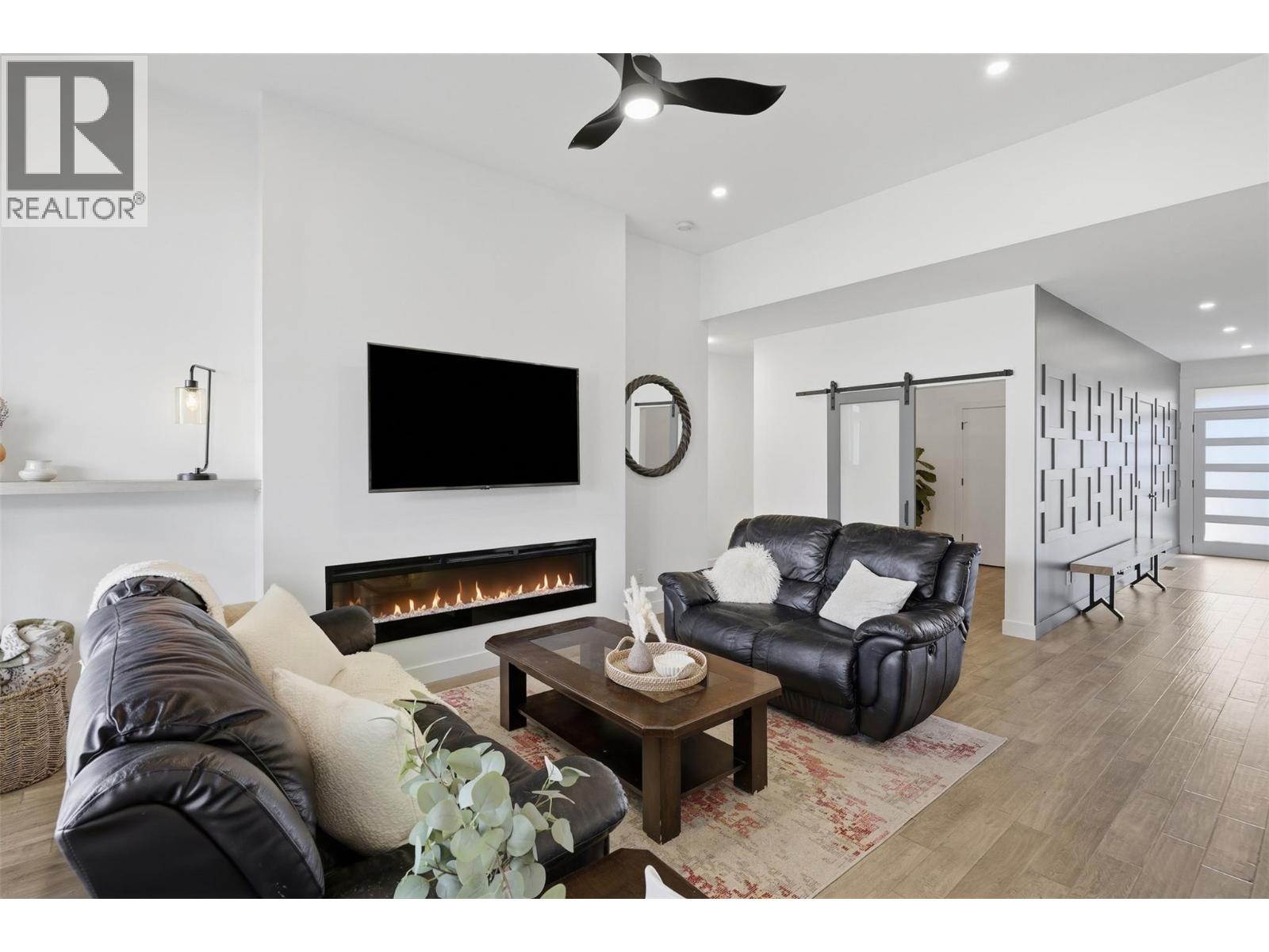 1848 Parkcrest Avenue Property Photo 13