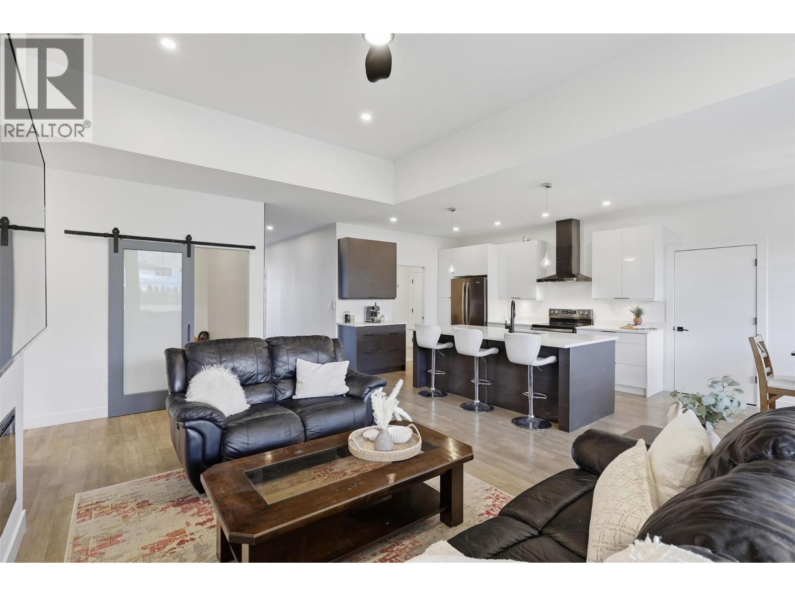 1848 Parkcrest Avenue Property Photo 14