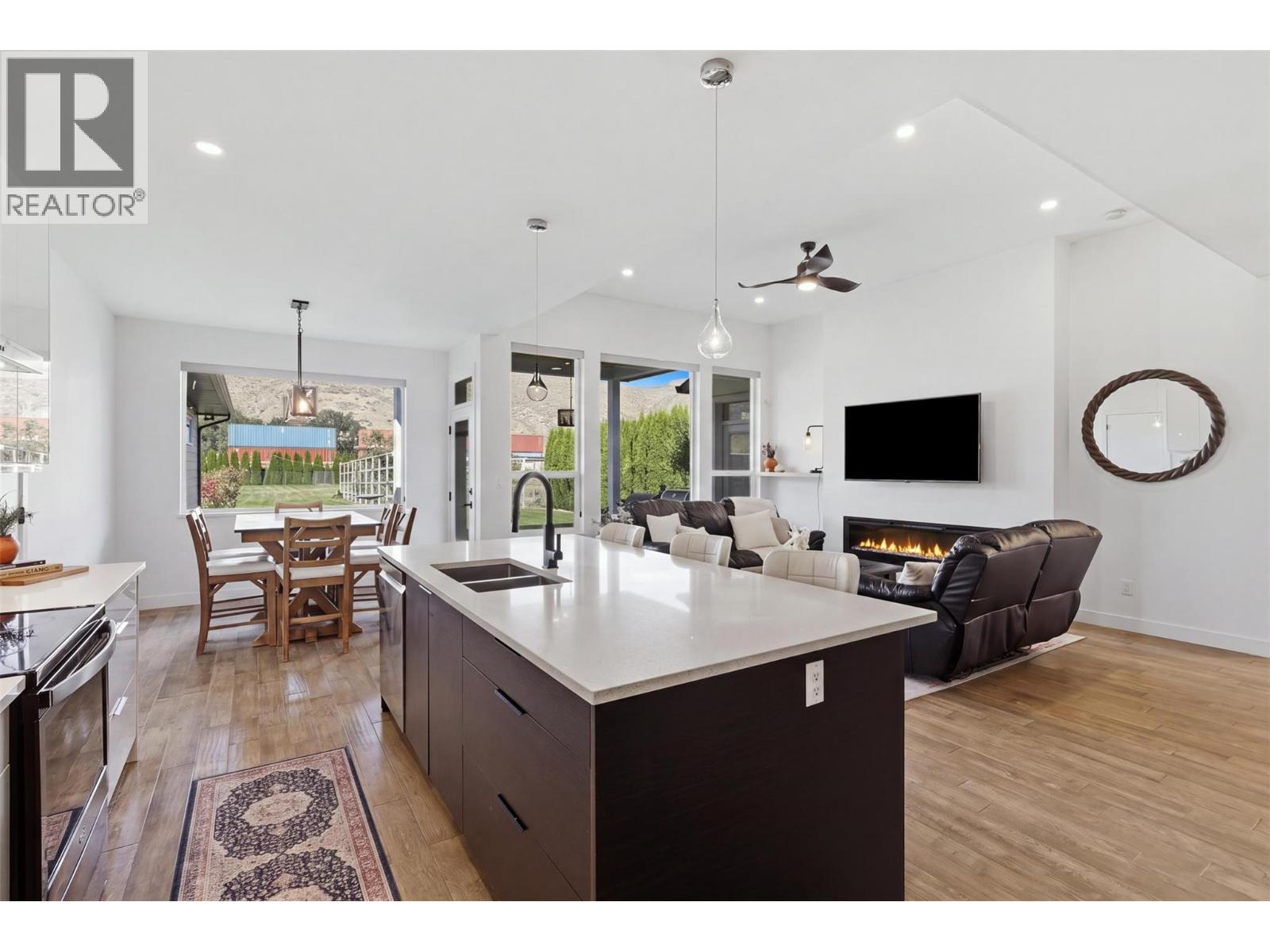 1848 Parkcrest Avenue Property Photo 16