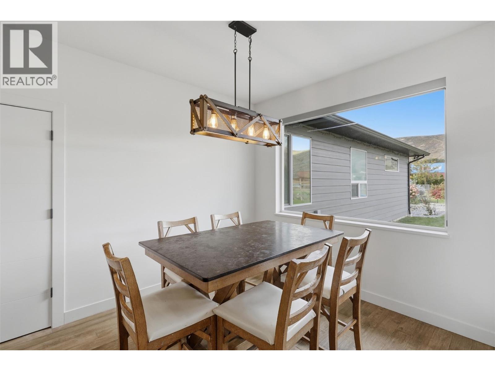 1848 Parkcrest Avenue Property Photo 17