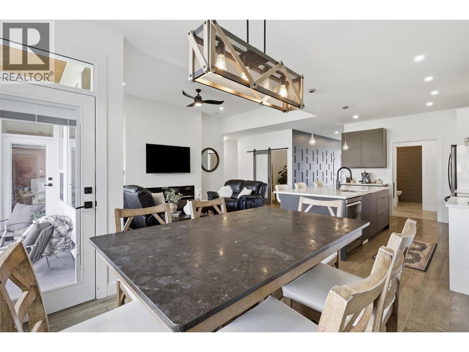 1848 Parkcrest Avenue Property Photo 18