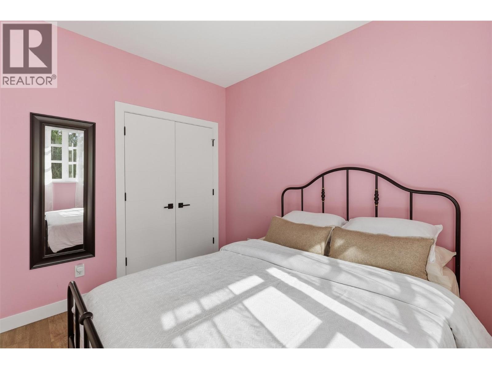 1848 Parkcrest Avenue Property Photo 30