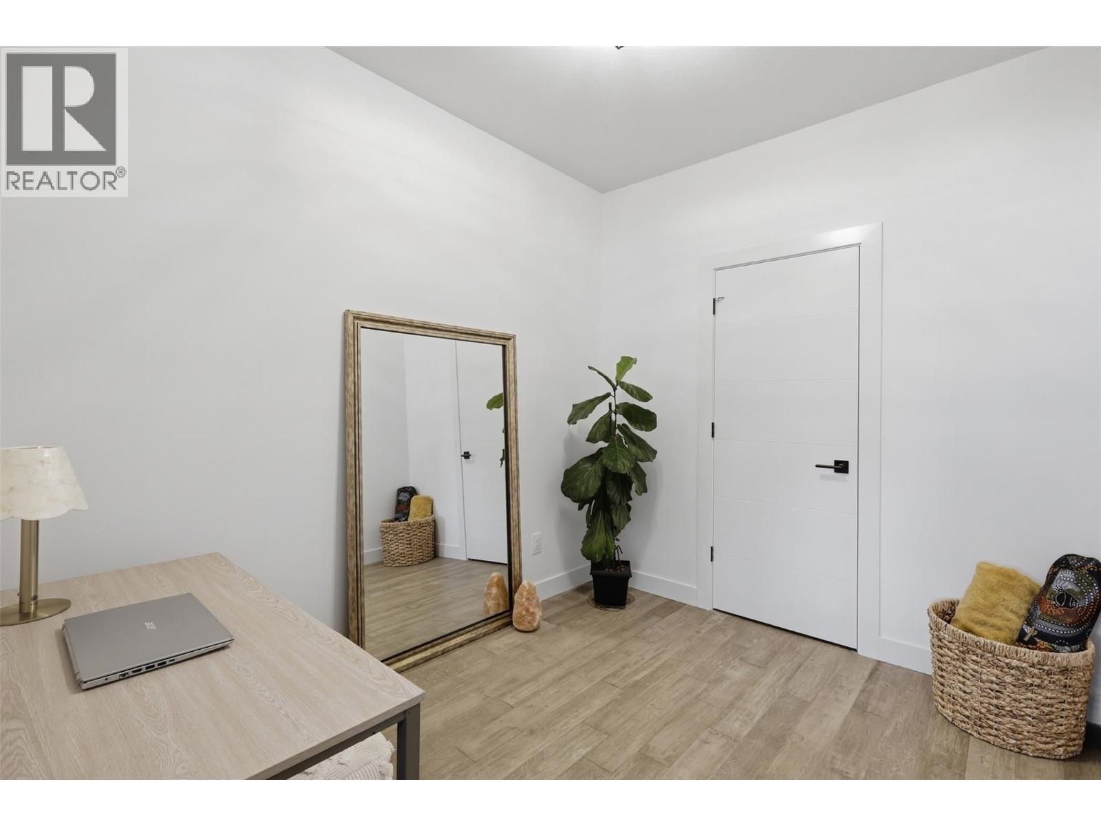 1848 Parkcrest Avenue Property Photo 35