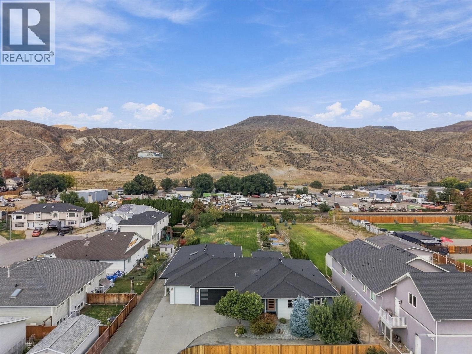 1848 Parkcrest Avenue Property Photo 81