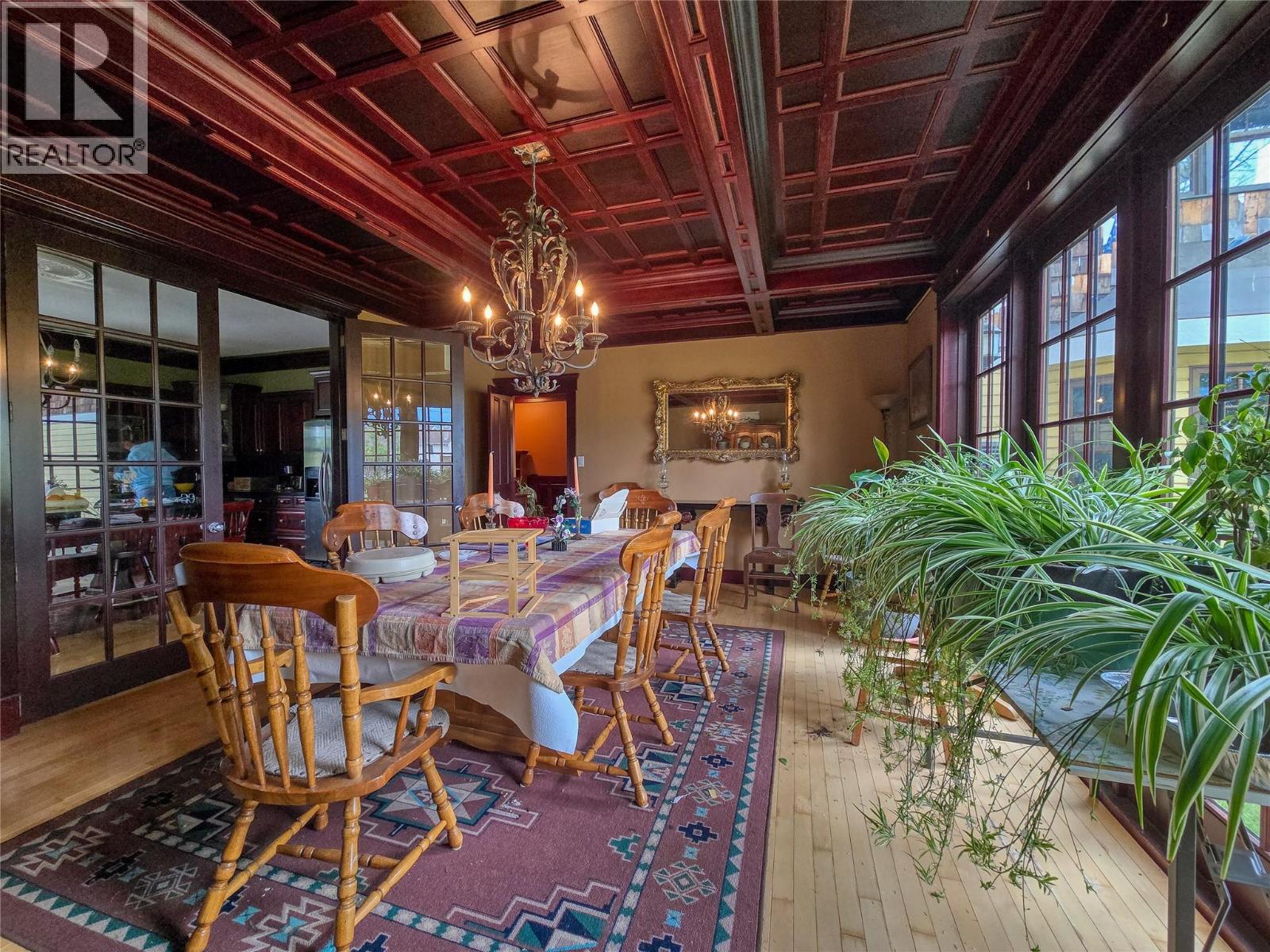 1018 5th Street Property Photo 3