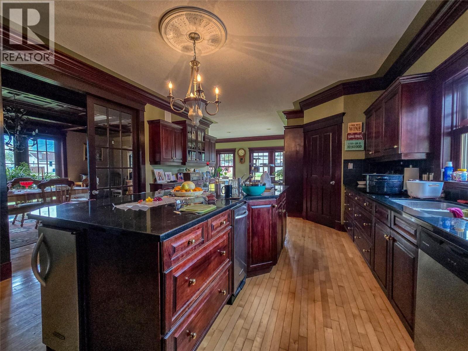 1018 5th Street Property Photo 45