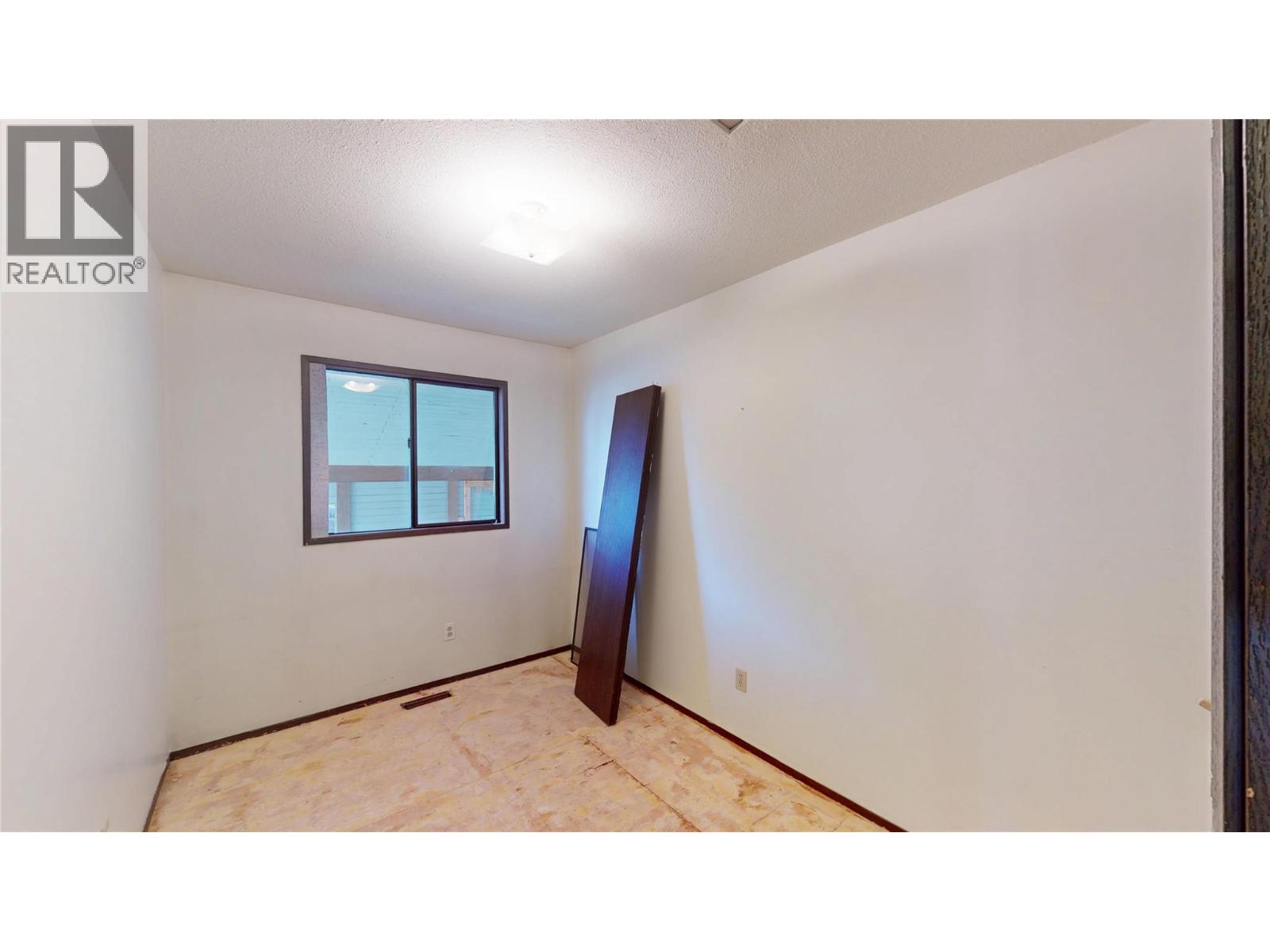 281 Kimbrook Crescent Property Photo 21