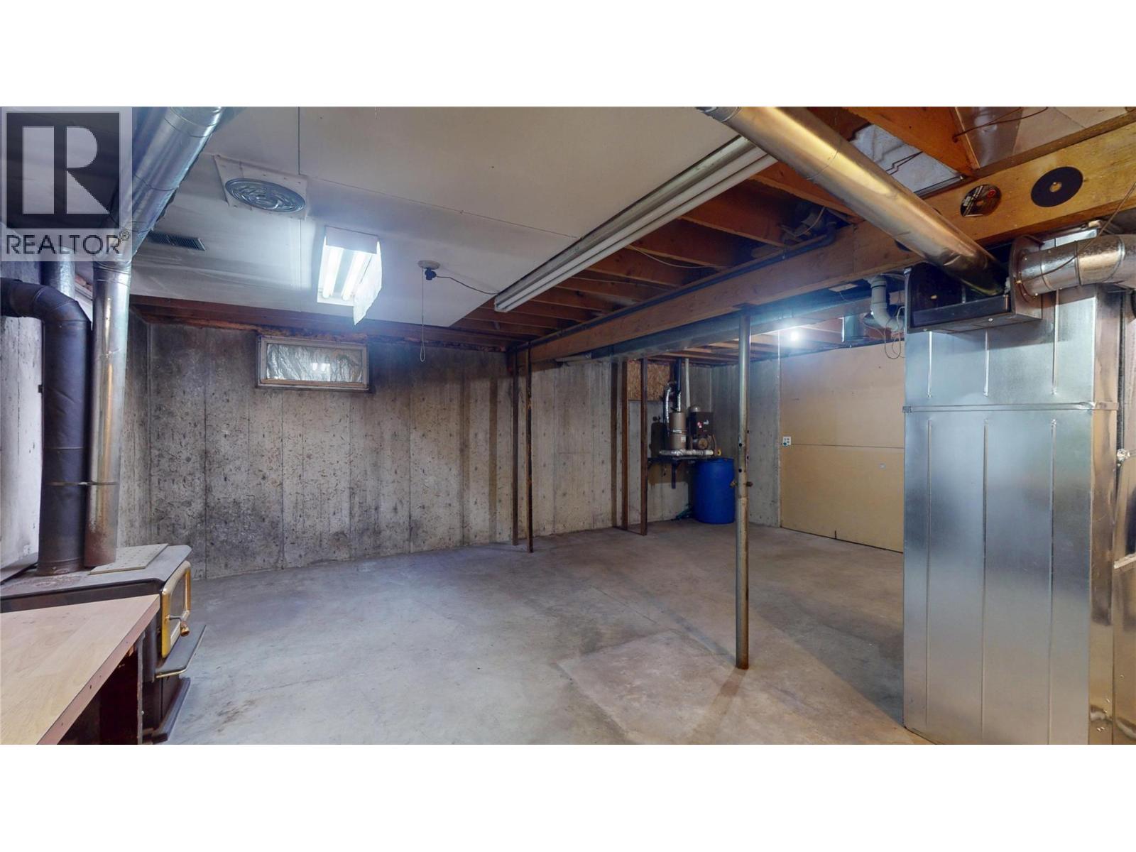 281 Kimbrook Crescent Property Photo 26