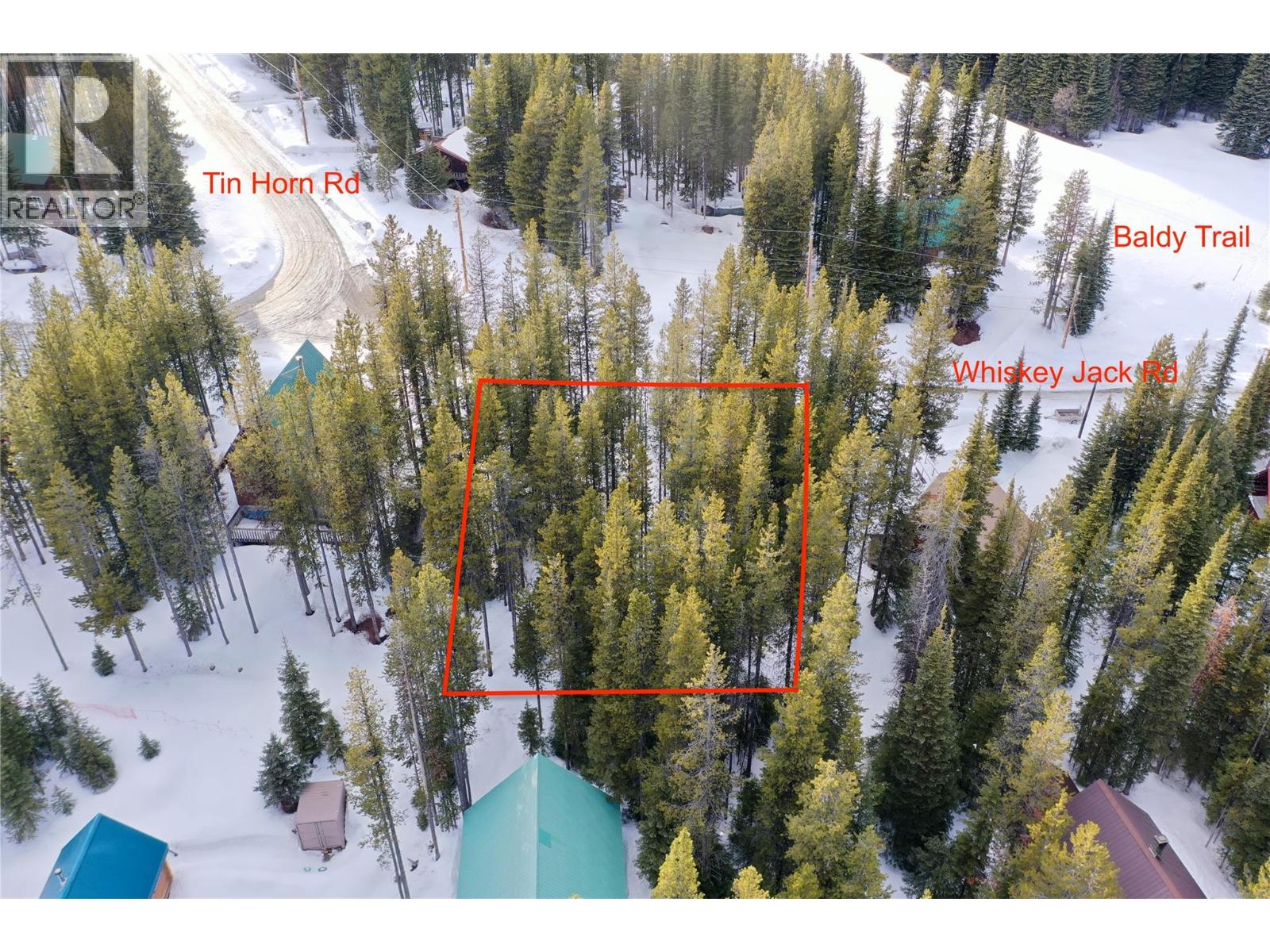 140 Whiskey Jack Road Property Photo 4