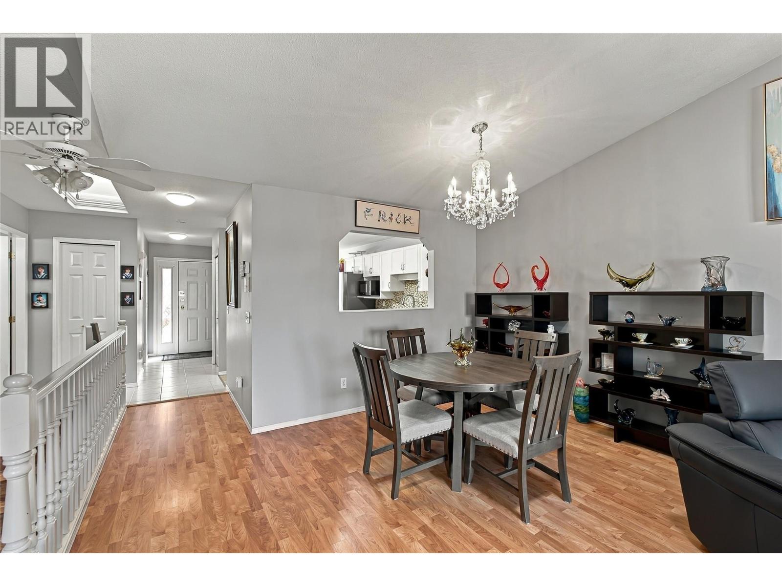 1874 Parkview Crescent Unit# 32 Lot# 32 Property Photo 12
