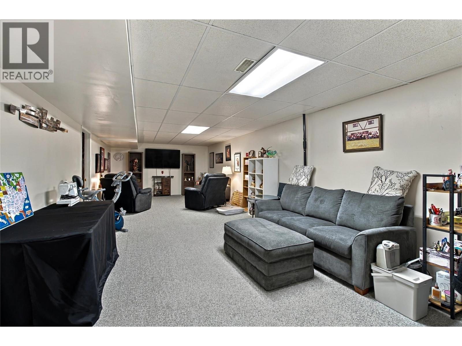 1874 Parkview Crescent Unit# 32 Lot# 32 Property Photo 21