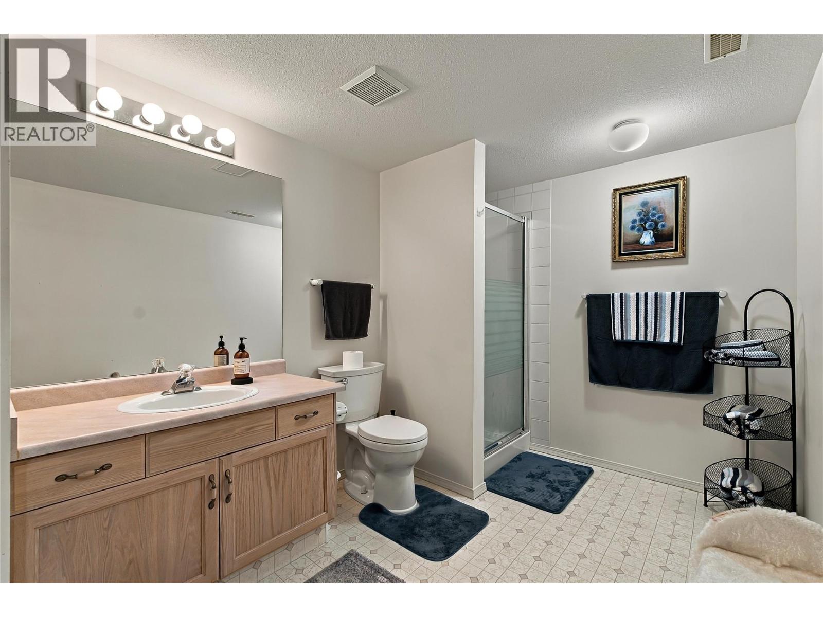 1874 Parkview Crescent Unit# 32 Lot# 32 Property Photo 25