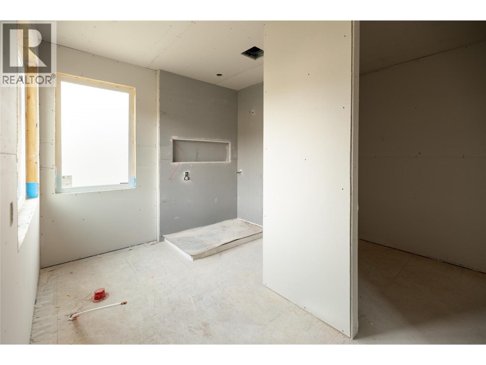 4609 Fordham Road Property Photo 9