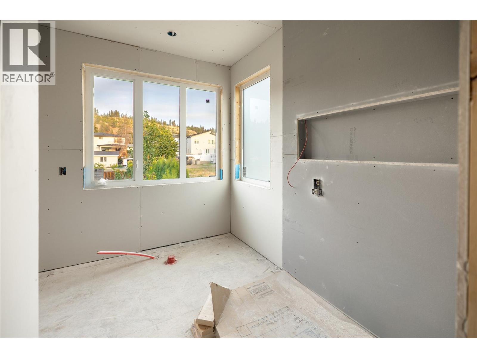 4609 Fordham Road Property Photo 10