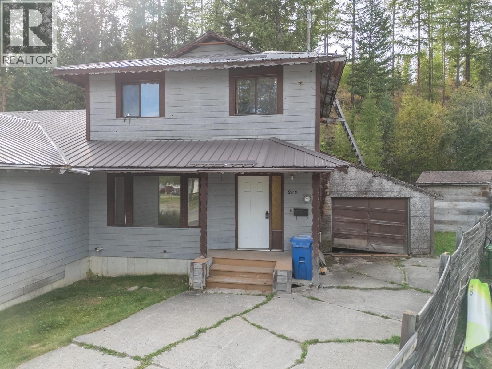 283 Kimbrook Crescent Property Photo 1