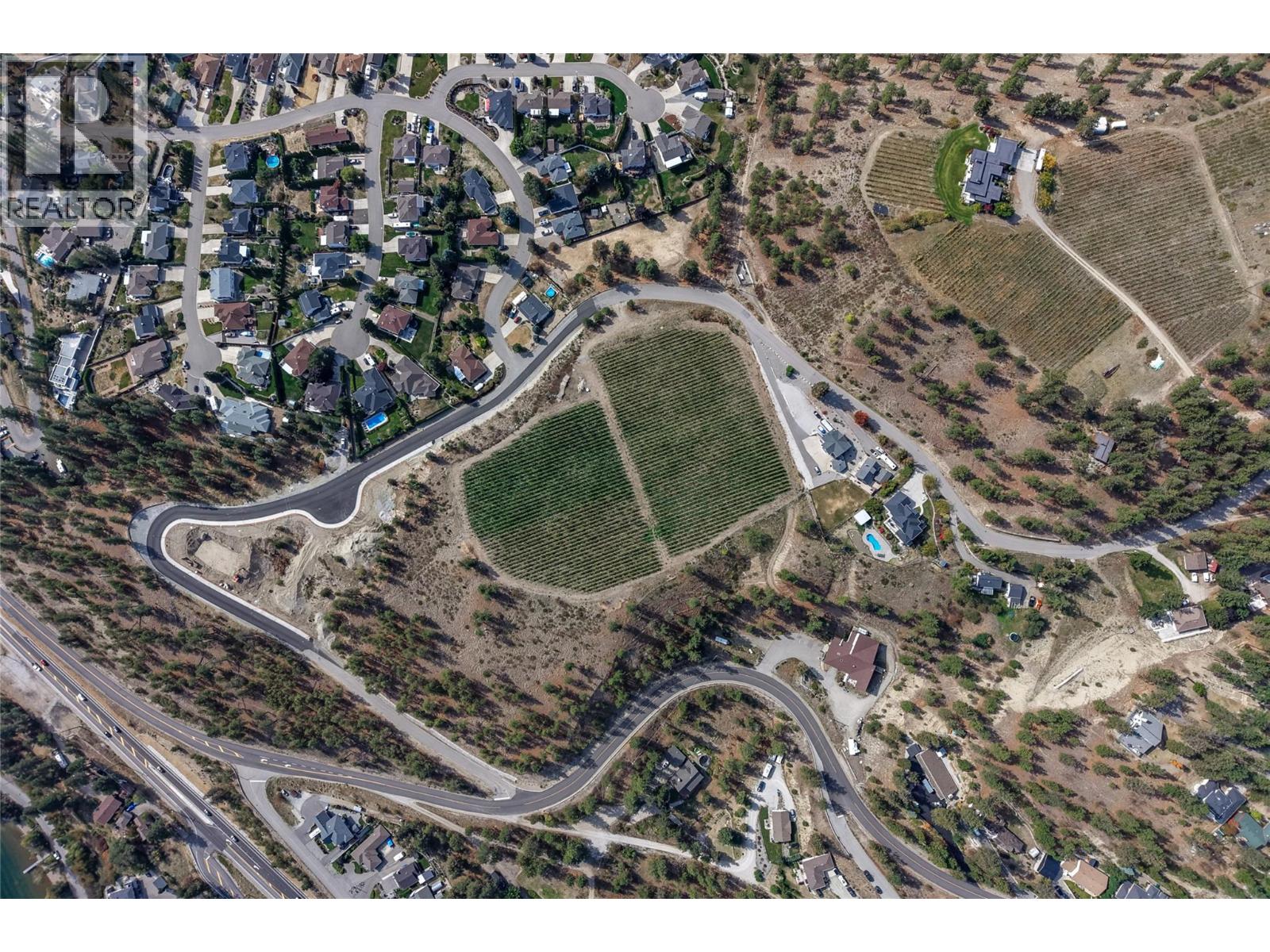 5355 Trepanier Bench Road Property Photo 10