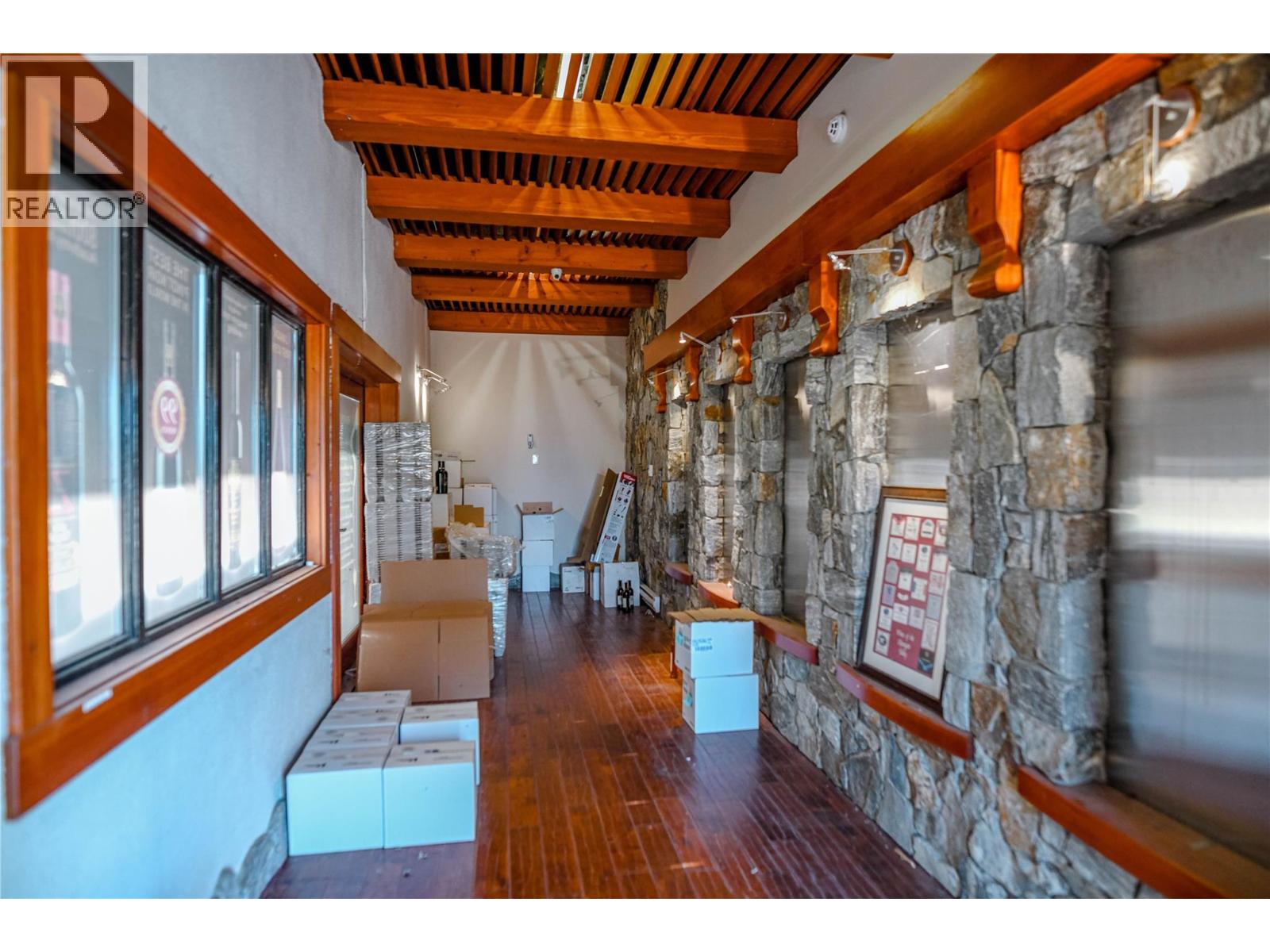 5355 Trepanier Bench Road Property Photo 45