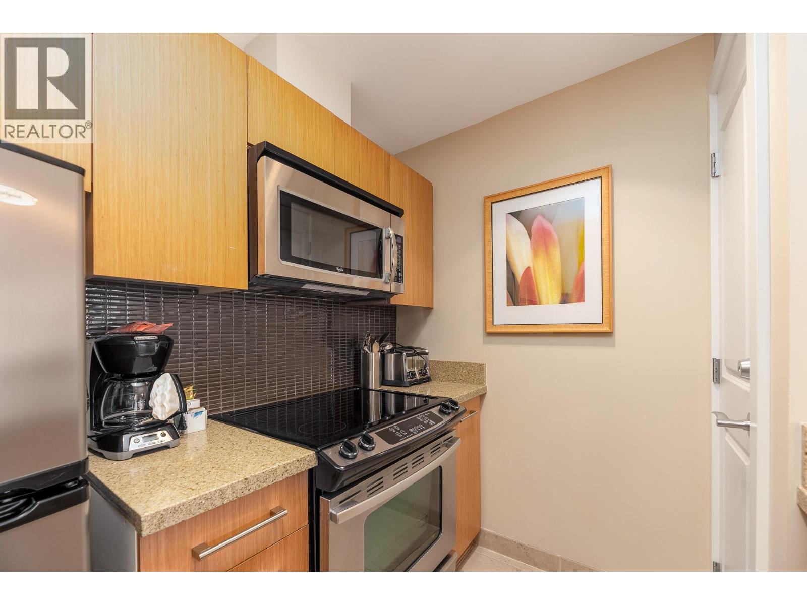 15 Park Place Unit# 209 Property Photo 18