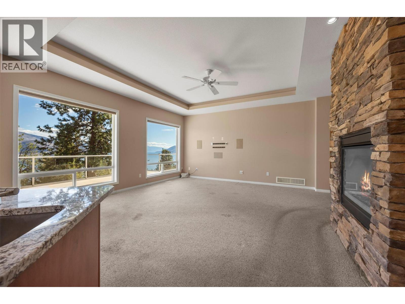 6455 Vernon Avenue Property Photo 10