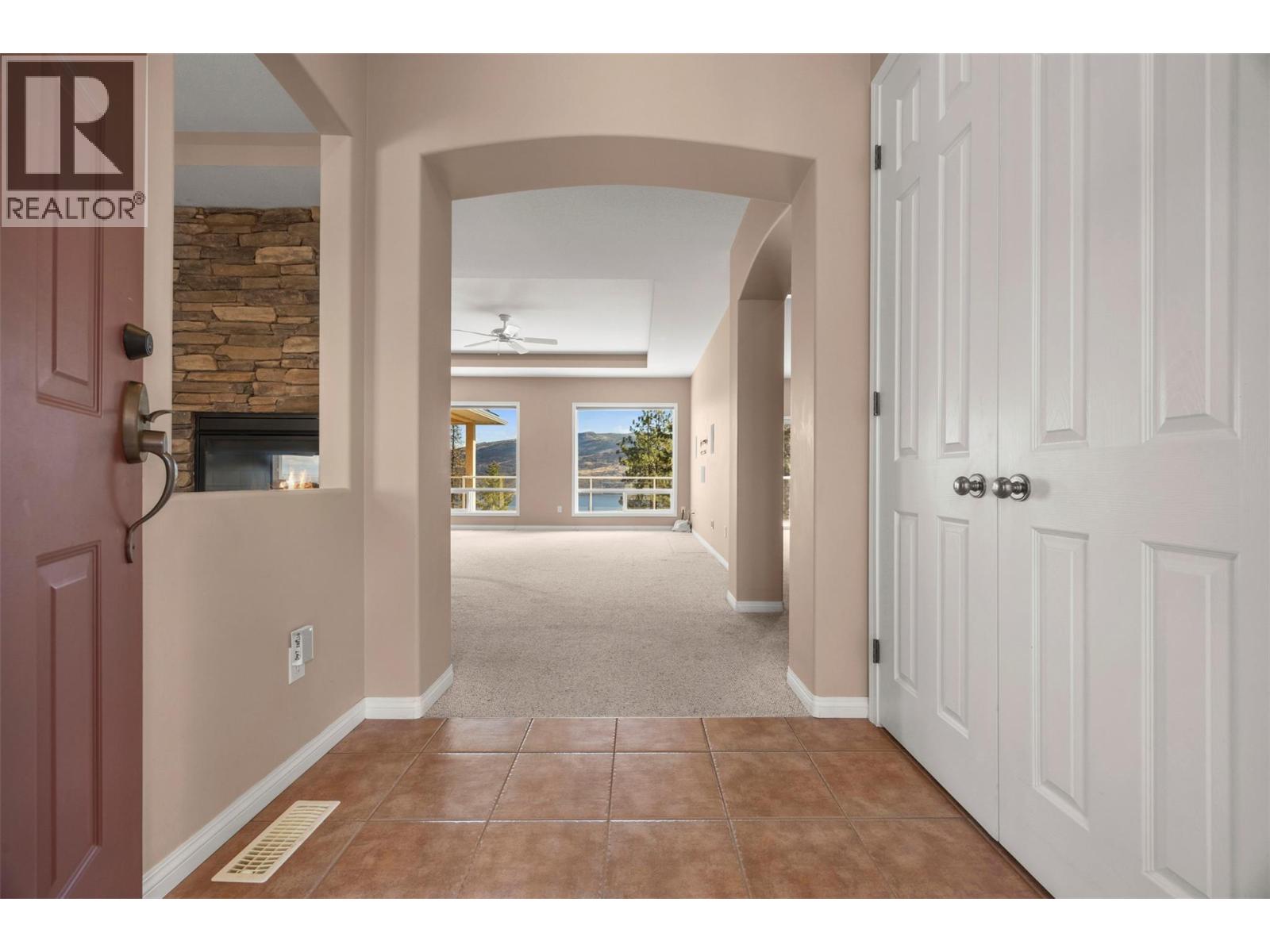 6455 Vernon Avenue Property Photo 16