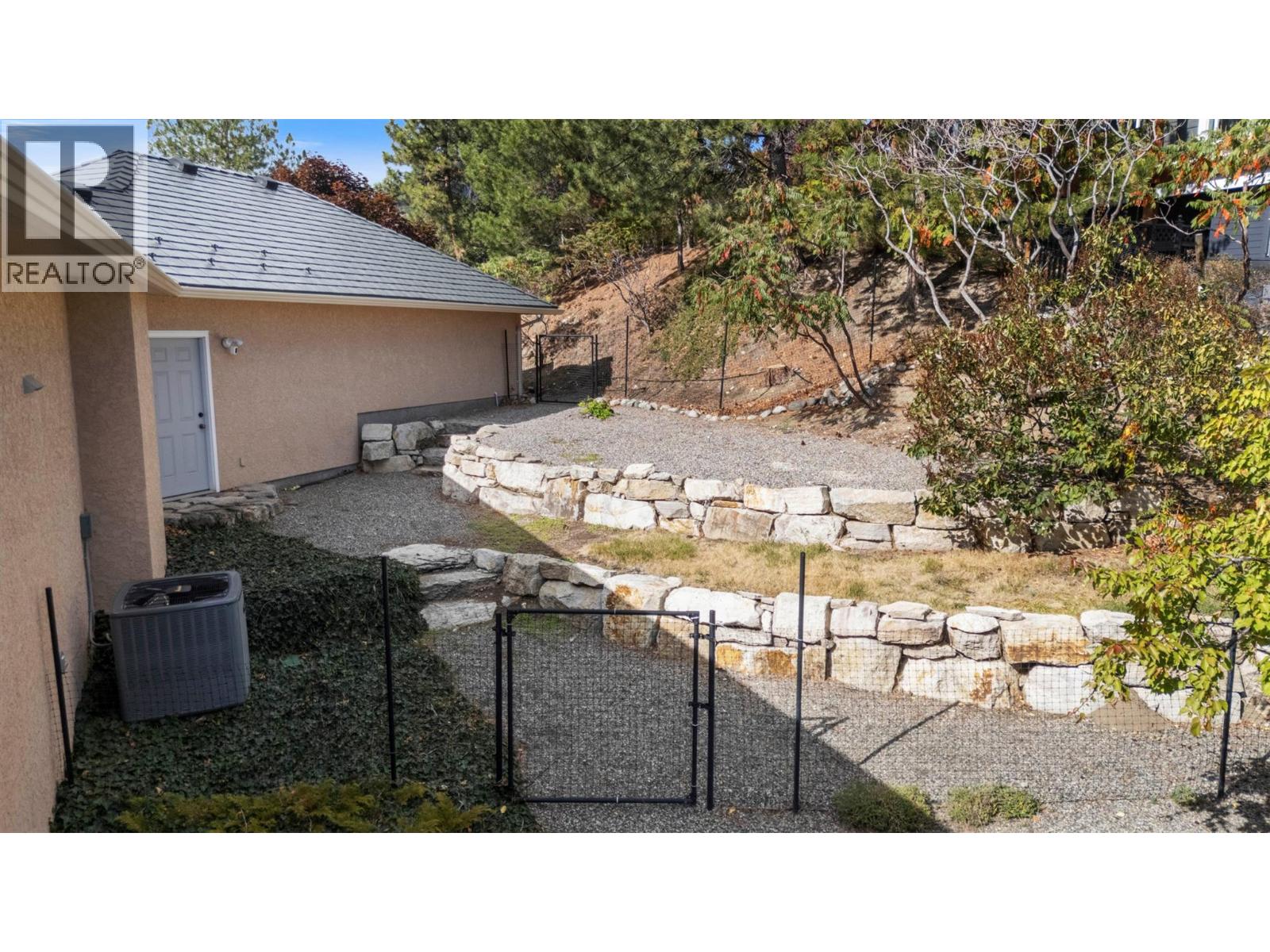 6455 Vernon Avenue Property Photo 56
