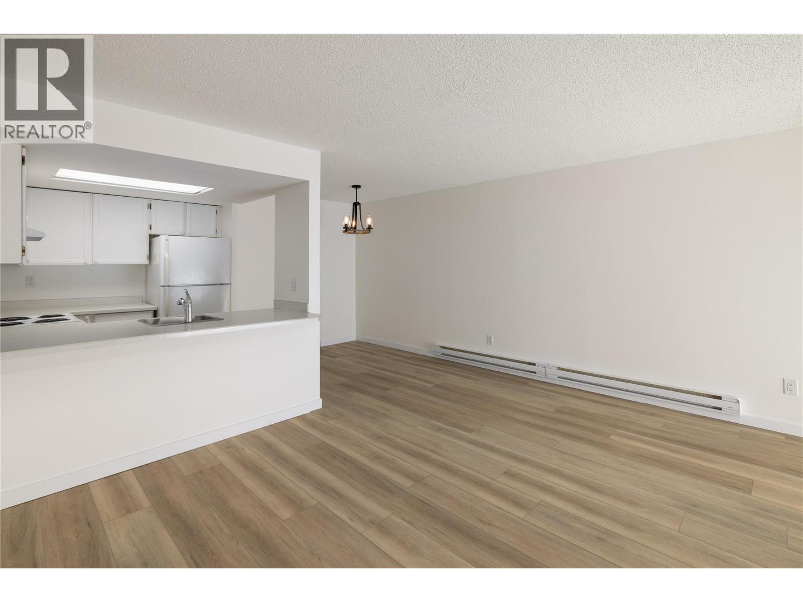 3140 Wilson Street Unit# 916 Property Photo 4