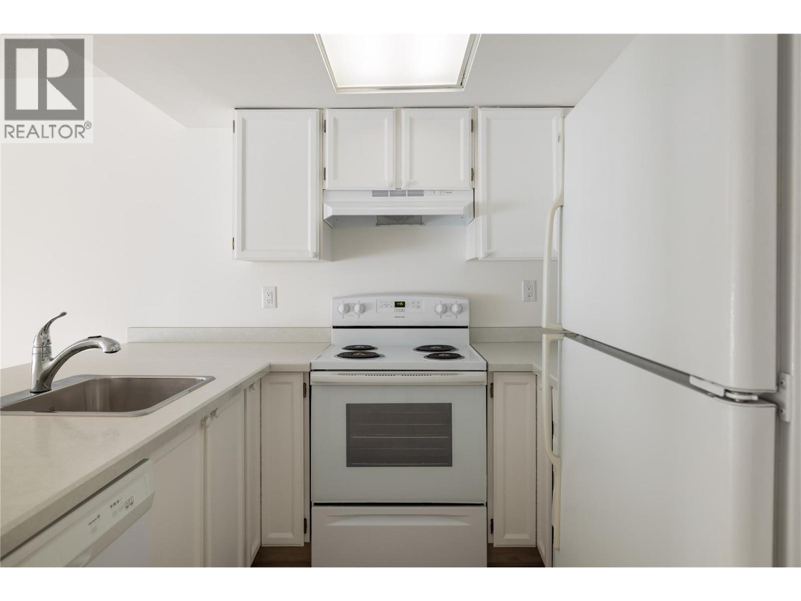 3140 Wilson Street Unit# 916 Property Photo 6
