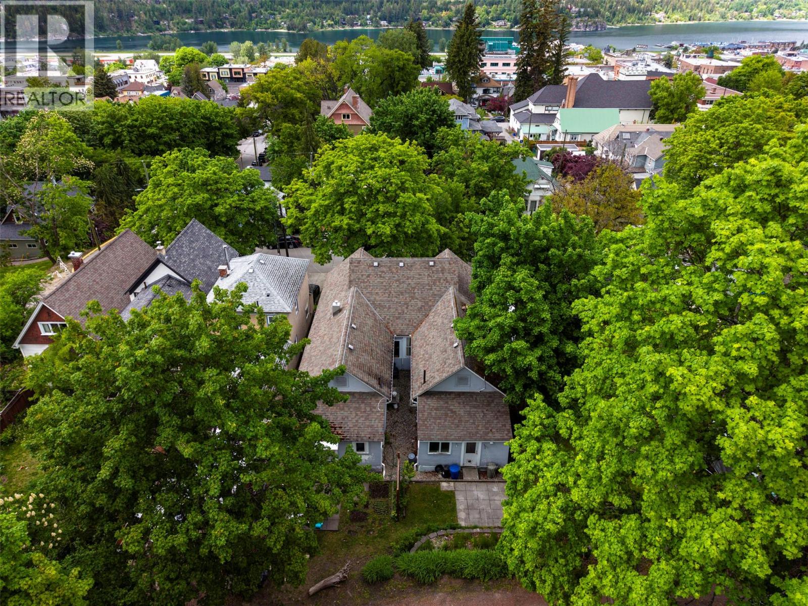 308/310 Carbonate Street Property Photo 4