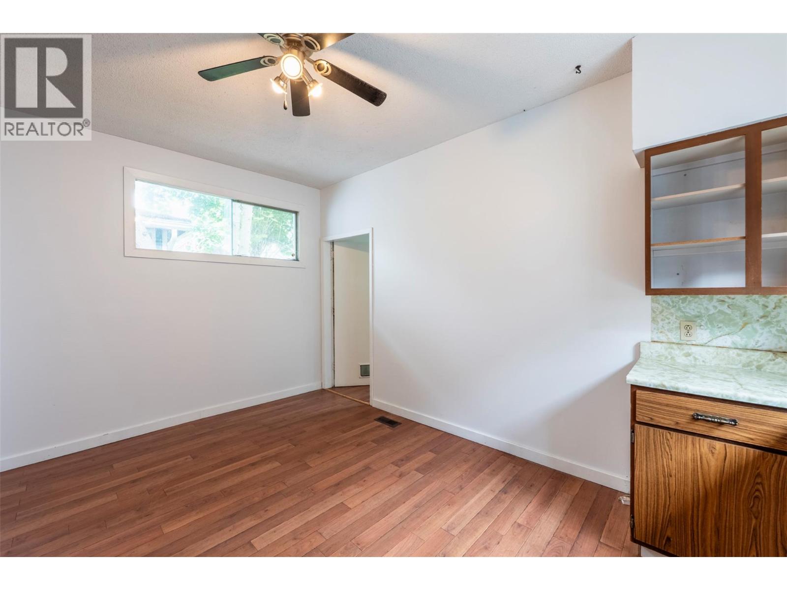 308/310 Carbonate Street Property Photo 12