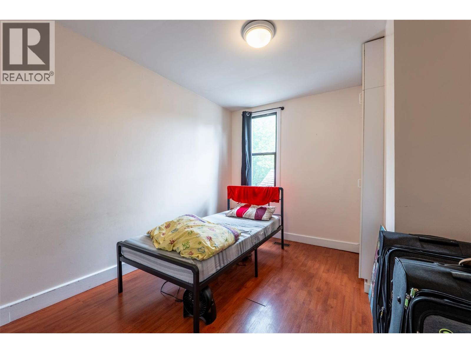 308/310 Carbonate Street Property Photo 28