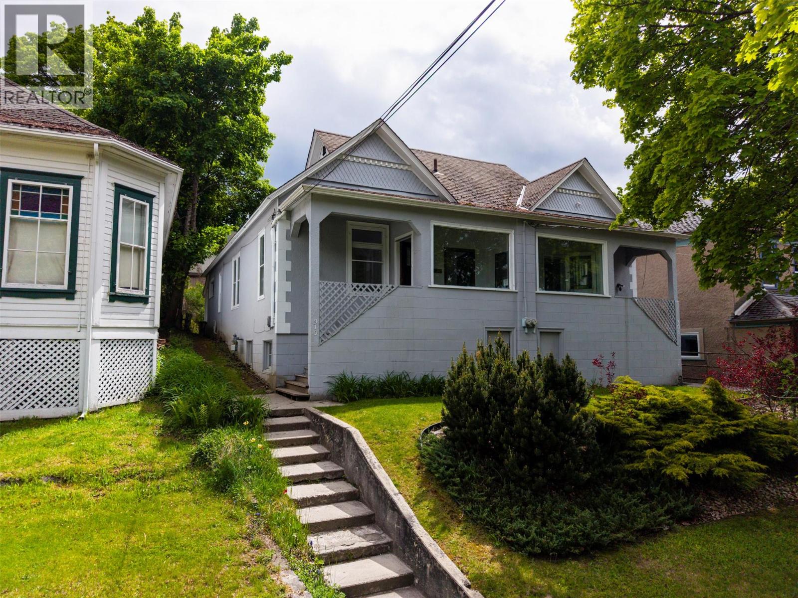 308/310 Carbonate Street Property Photo 35