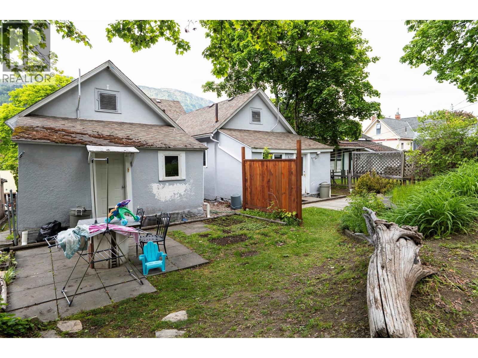 308/310 Carbonate Street Property Photo 40