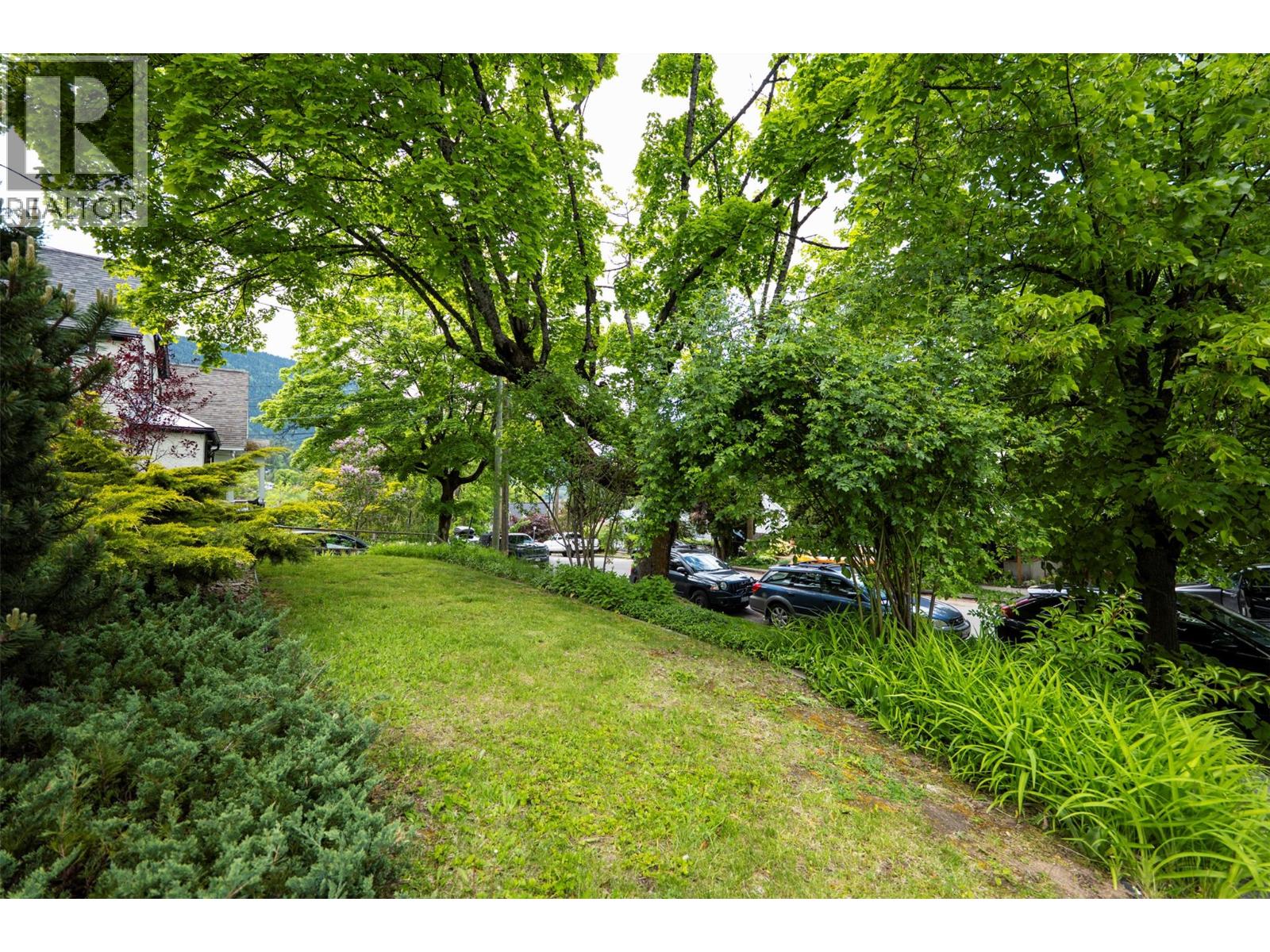 308/310 Carbonate Street Property Photo 46