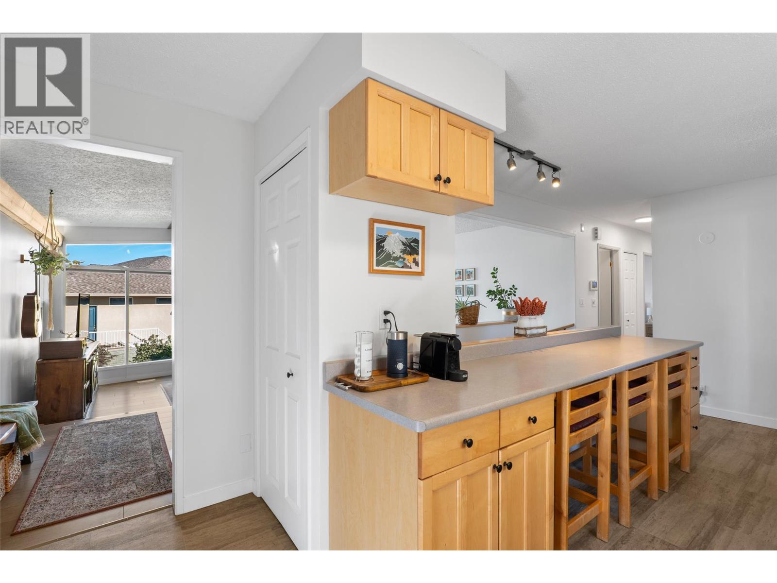 126 Bestwick Drive Property Photo 4