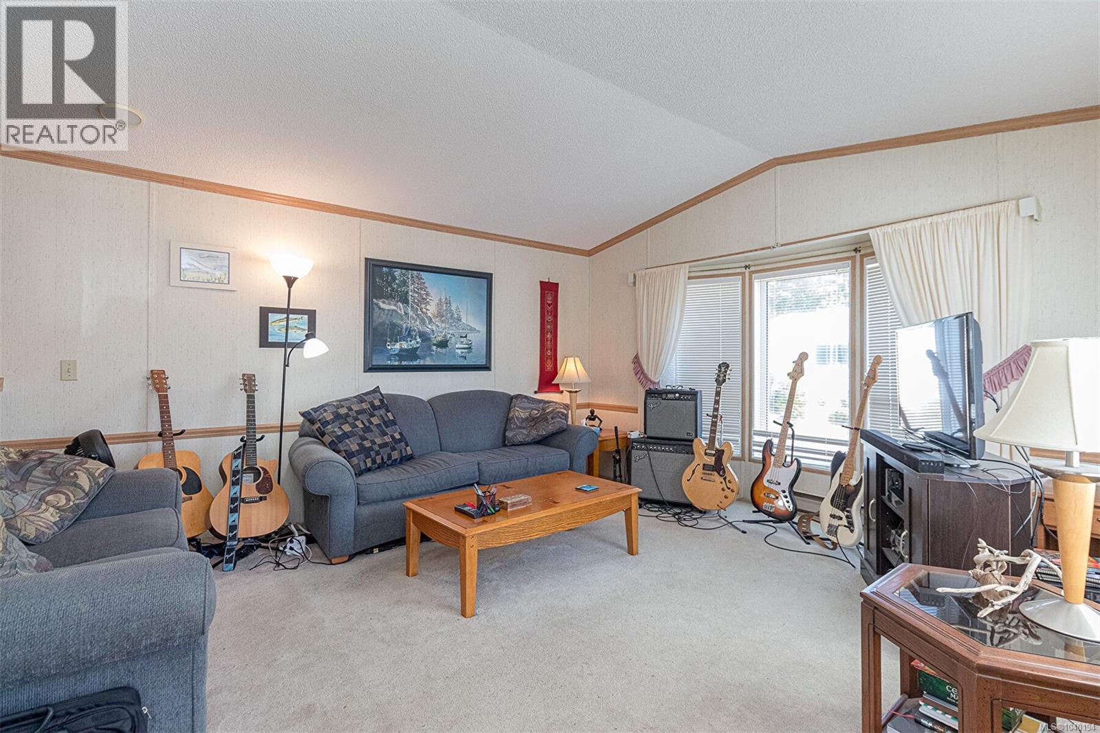 12 7871 West Coast Rd Property Photo 4