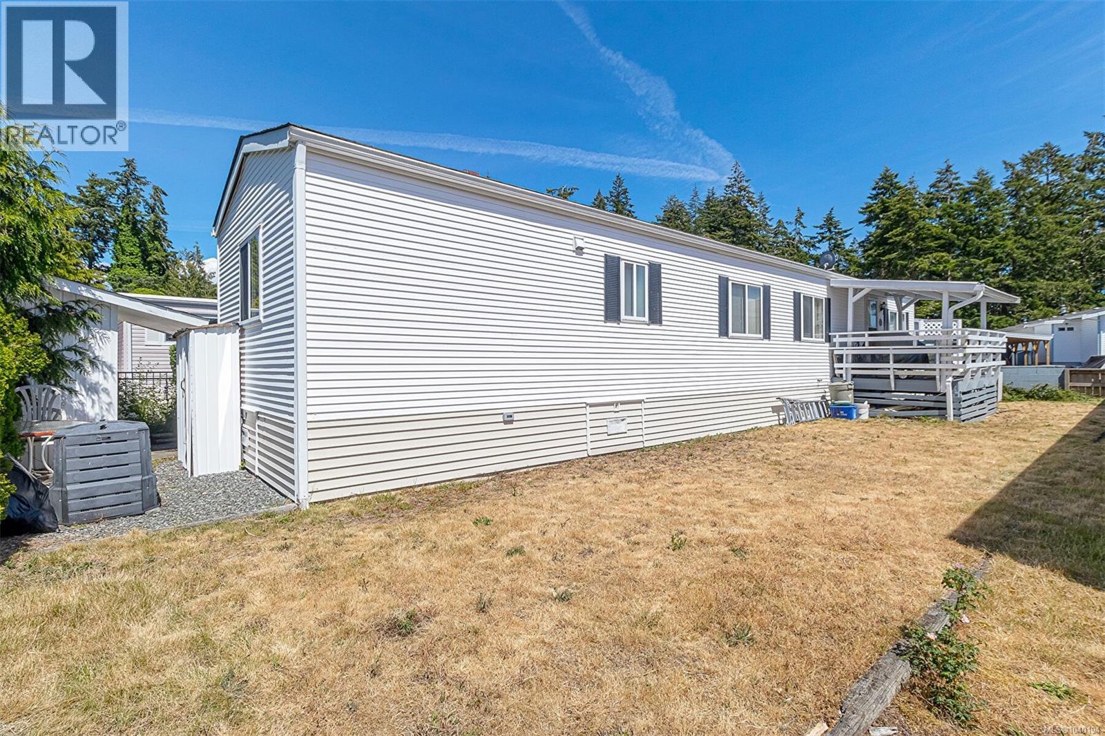 12 7871 West Coast Rd Property Photo 14